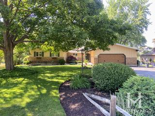 Shalimar subdivision in McHenry, IL