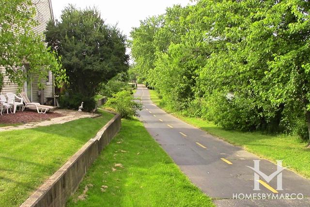 Rivers Edge subdivision in Naperville, IL