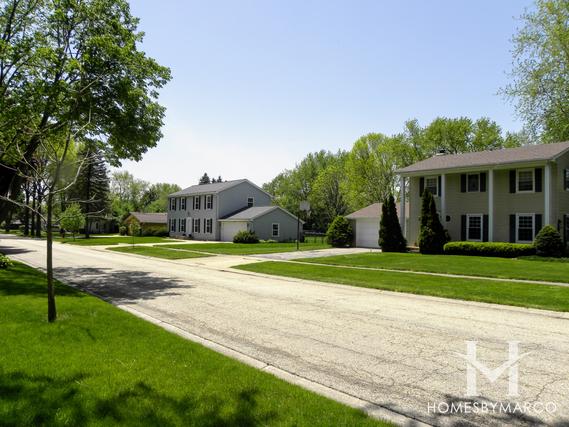 Huntington Hills subdivision in Algonquin, IL