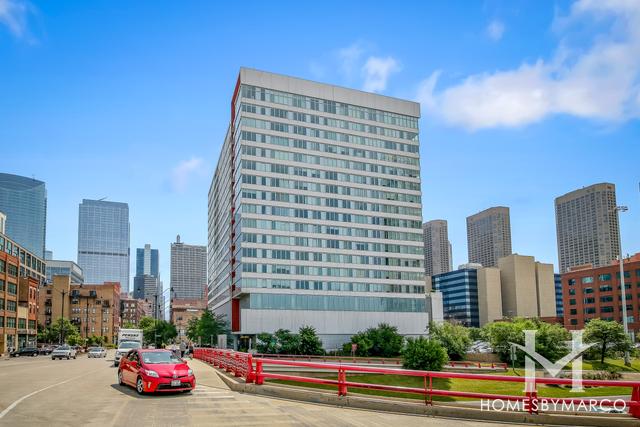 RD 659 Condos building in the West Loop neighborhood of Chicago, IL