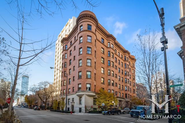 1210 N. Astor building in the Gold Coast neighborhood of Chicago, IL