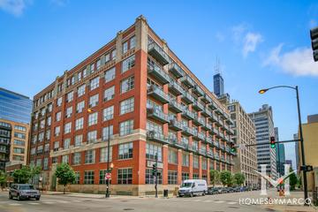 333 S. Des Plaines building in the West Loop neighborhood of Chicago, IL
