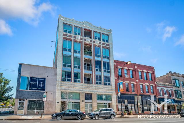 Photos of Baer Lofts building in Chicago, IL