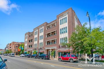 2401 N. Janssen building in the Lincoln Park neighborhood of Chicago, IL