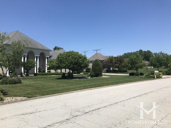 Crystal Lake Estates subdivision in Homer Glen, IL