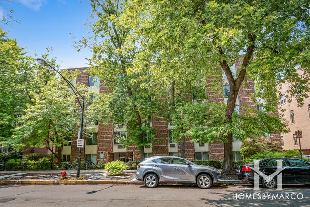 2230 N. Orchard building in the Lincoln Park neighborhood of Chicago, IL