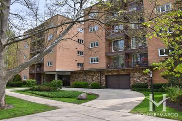 2001 Sherman building in Evanston, IL