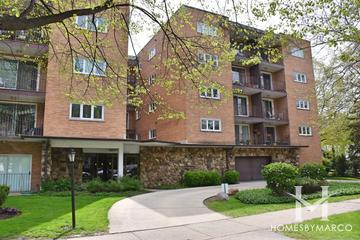 2001 Sherman building in Evanston, IL