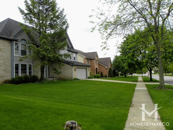 Glenmoor subdivision in Algonquin, IL