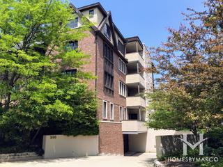 1600 Green Bay building in Highland Park, IL