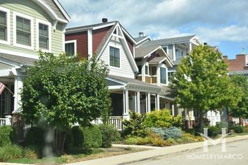 School Street building in Libertyville, IL