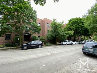 316 Main building in Evanston, IL