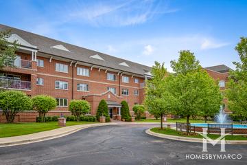Waterford Place building in Park Ridge, IL