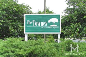 The Townes at Three Oaks subdivision in Crystal Lake, IL