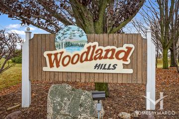 Woodland Hills subdivision in Gurnee, IL