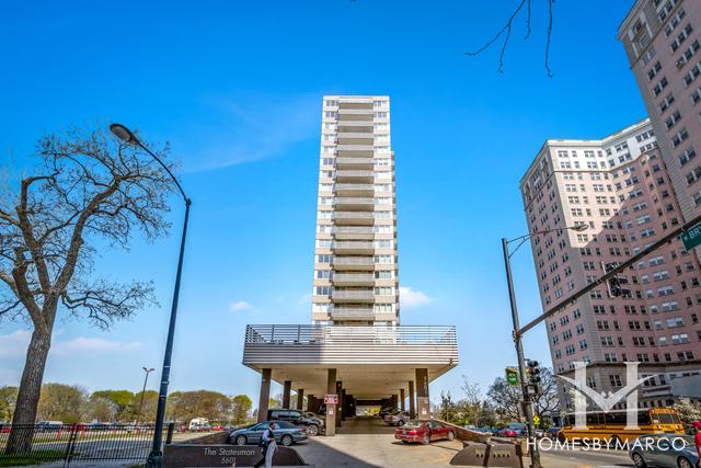 Statesman building in the Edgewater neighborhood of Chicago, IL