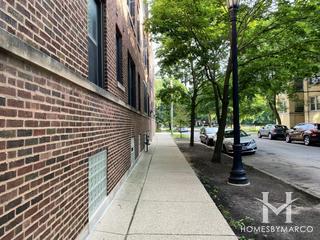 Elmwood Place building in Evanston, IL