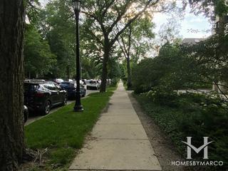 Reba Place Condominiums subdivision in Evanston, IL