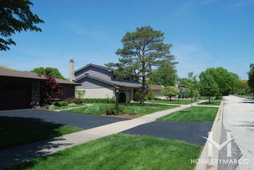 Windsor Estates subdivision in Mount Prospect, IL
