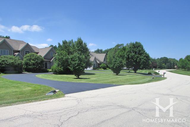 River Orchard subdivision in Cary, IL