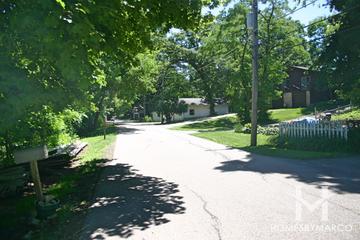 Root Springs subdivision in Cary, IL
