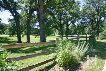 Root Springs subdivision in Cary, IL