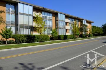 Lake Forest North building in Lake Forest, IL