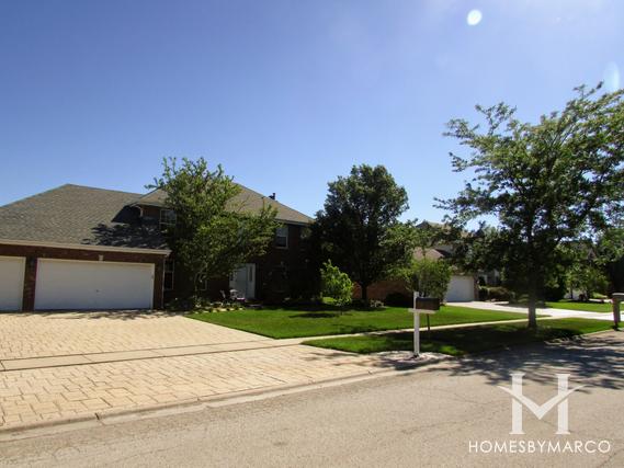 Heritage Knolls subdivision in Frankfort, IL