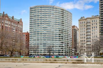 1150 Lake Shore Drive building in the Gold Coast neighborhood of Chicago, IL