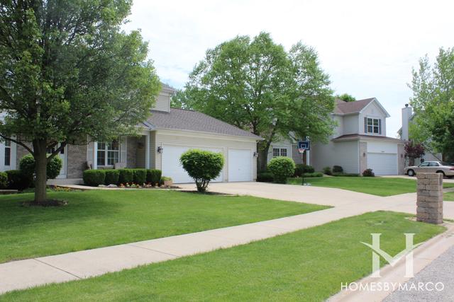 Deerpath Estates subdivision in Aurora, IL