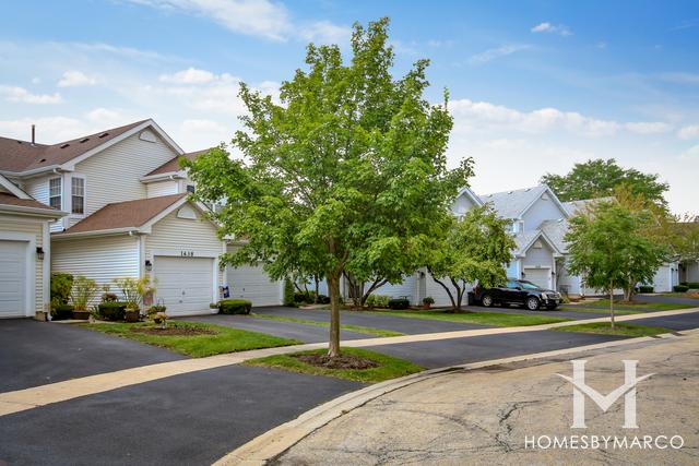 Tanglewood subdivision in St. Charles, IL