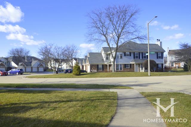 Old Farm Village subdivision in Buffalo Grove, IL