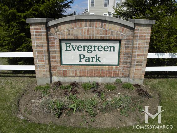 Photos of Evergreen Park subdivision in McHenry, IL