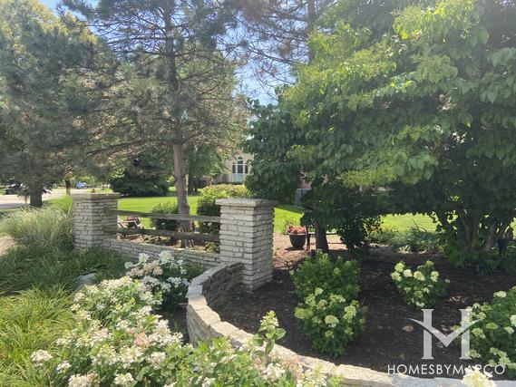 Hobson Meadows subdivision in Naperville, IL