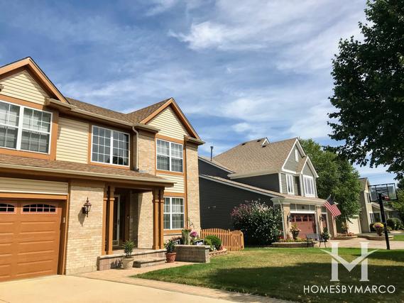 Cambridge Chase subdivision in Aurora, IL