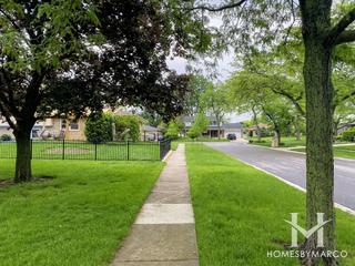 Farmingdale South subdivision in Darien, IL