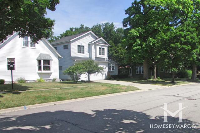 Pomeroys subdivision in Crystal Lake, IL