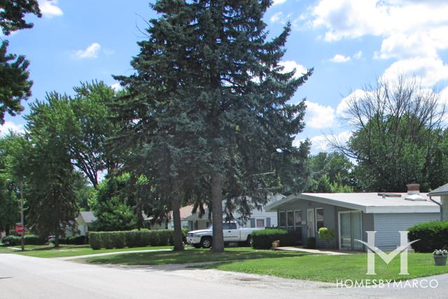 Arrowhead subdivision in Cary, IL