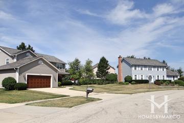 Country Towne subdivision in Gurnee, IL