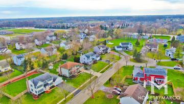 Southridge subdivision in Gurnee, IL