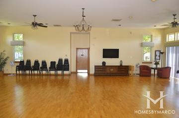 Carillon North subdivision in Grayslake, IL