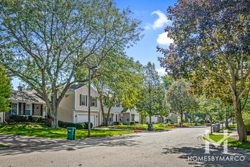 Deerpath subdivision in Vernon Hills, IL