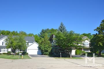 Hawthorn Club subdivision in Vernon Hills, IL