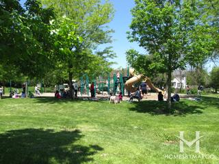 Grosse Pointe Village subdivision in Vernon Hills, IL