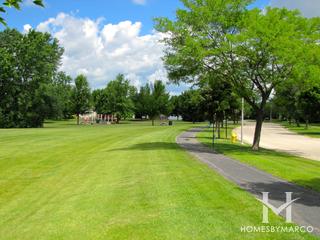 Hunters Ridge subdivision in Grayslake, IL