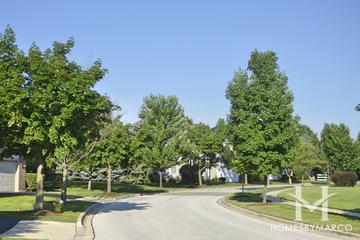 Inverness subdivision in the Gregg's Landing neighborhood of Vernon Hills, IL