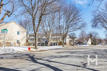 Arlington Club subdivision in Wheeling, IL