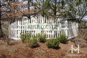 Apple Country subdivision in Wauconda, IL