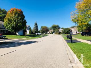 Millers Grove subdivision in Lake Zurich, IL