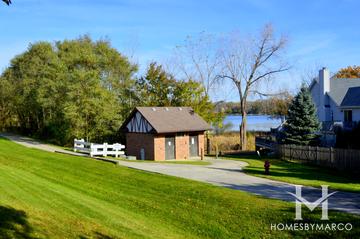 Sedgewood Cove subdivision in Lindenhurst, IL